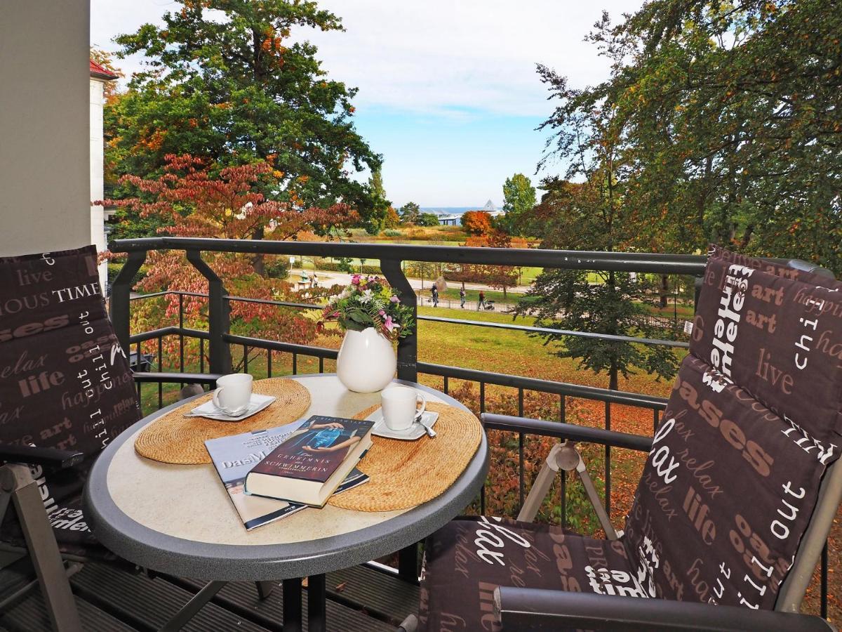 Kaiservillen Heringsdorf - Ferienwohnung Mit 1 Schlafzimmer Und Balkon Dr4 מראה חיצוני תמונה